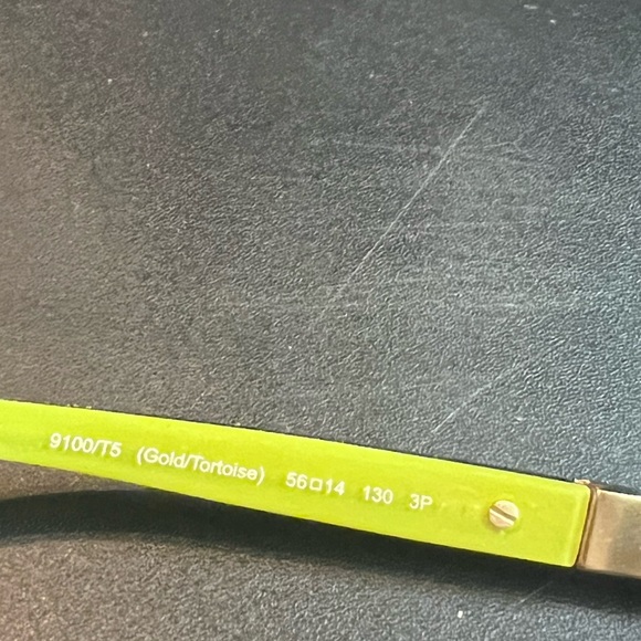 Coach HC 7012 9100/T5 Sunglasses - Picture 2 of 4